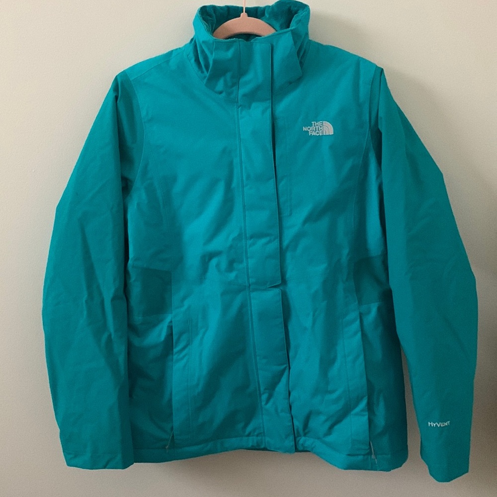 Two tone teal North Face jacket NWOT